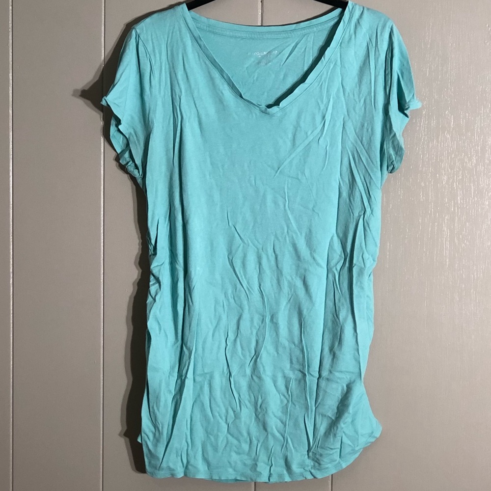 Lightweight Maternity v-neck